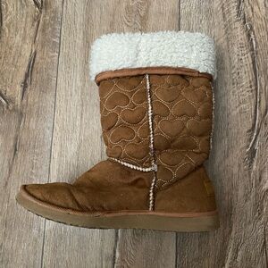 Unionbay brown heart boots